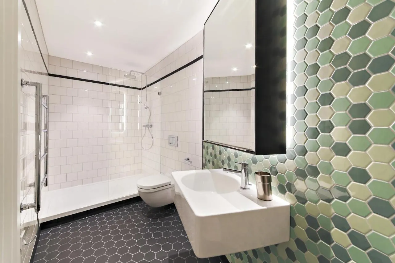 Amazing Flat In A New Modern Building Apartment London 0*,